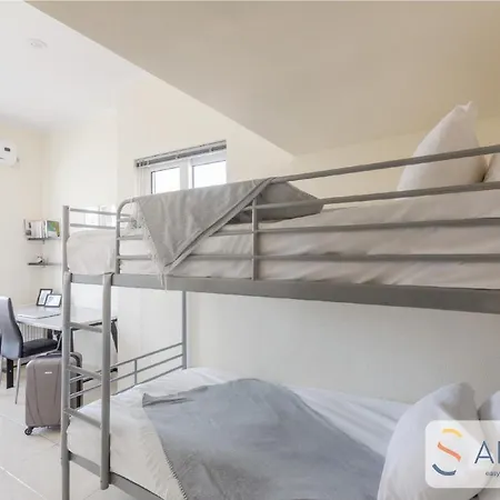 Apartment Nautilus Airport By Airstay *
