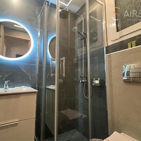 Nautilus Airport By Airstay Apartment